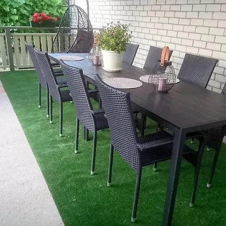 Roenne Majutus 4* Pärnu