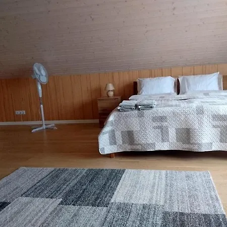 Guest house Roenne Majutus