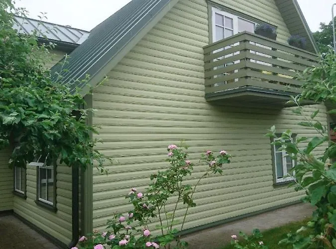 Roenne Majutus Pärnu