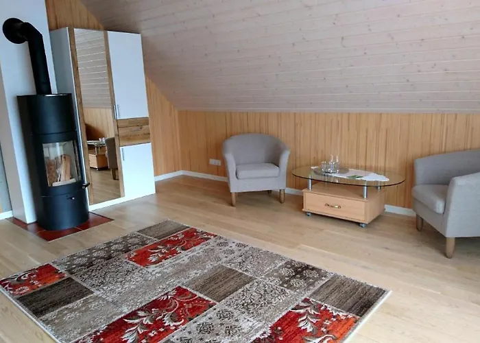 Roenne Majutus Pensjonat Parnawa